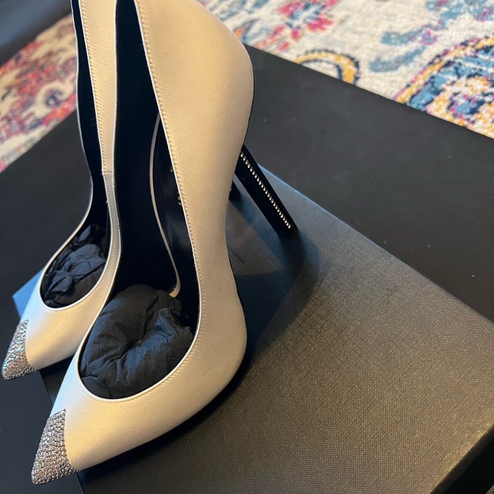 Saint Laurent Tower embellished pumps size 40.5
